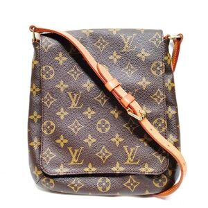 LOUIS VUITTON Musette Salsa